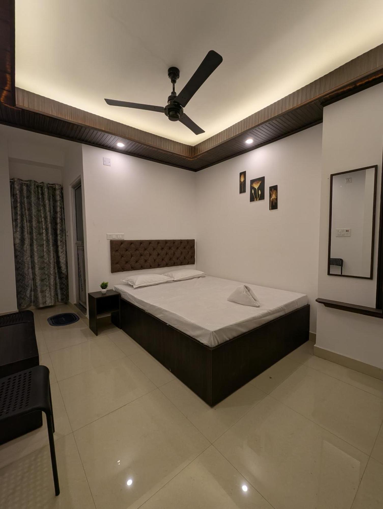 Ridge View Homestay Bagdogra Esterno foto